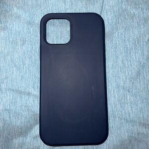 iPhone 12/iPhone 12 Pro Blue Silicone Phone Case